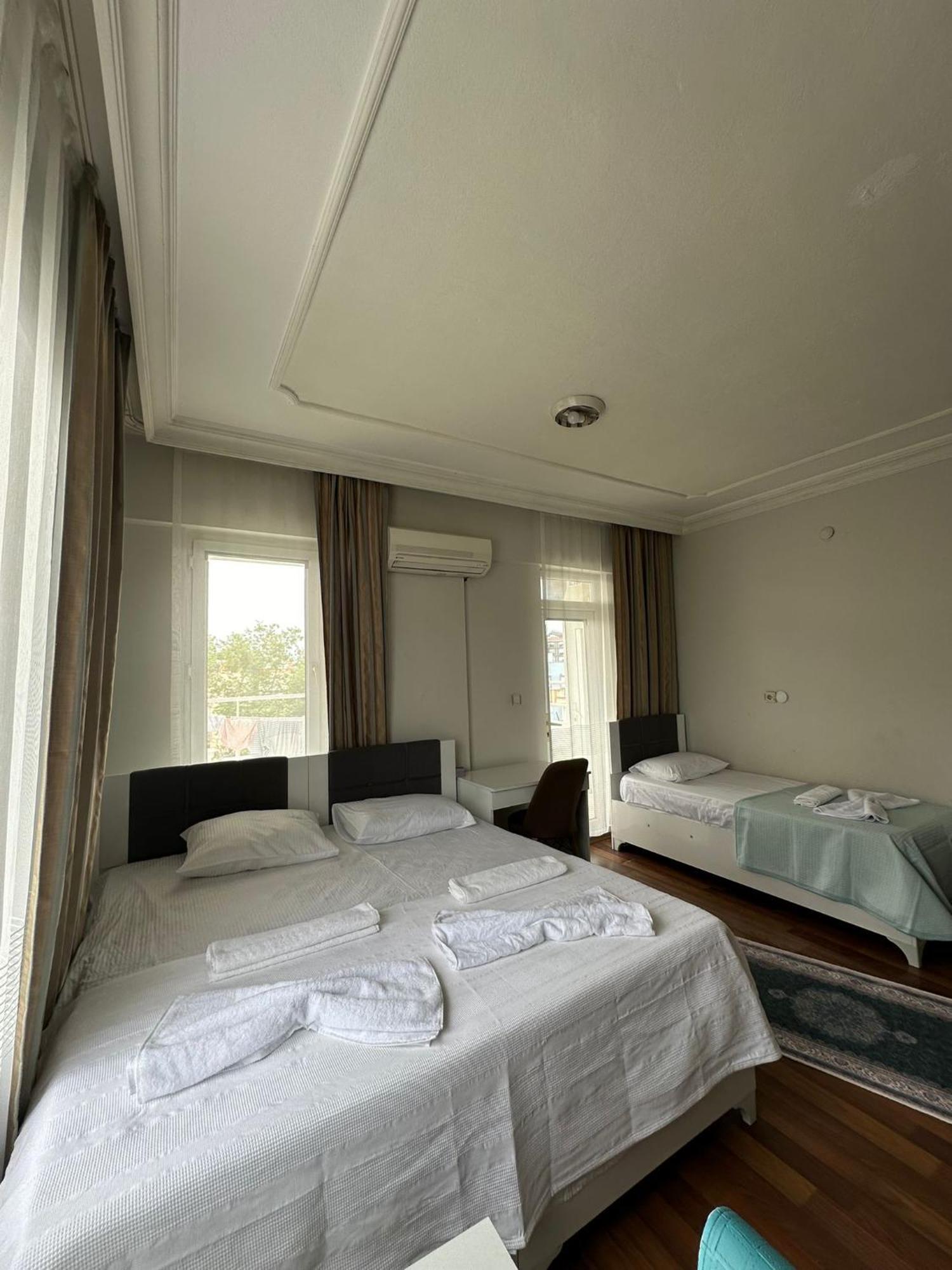 Nurer Apart Otel Antalia Esterno foto